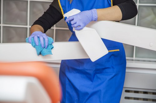 End of tenancy cleaning checklist and room-by-room property reset